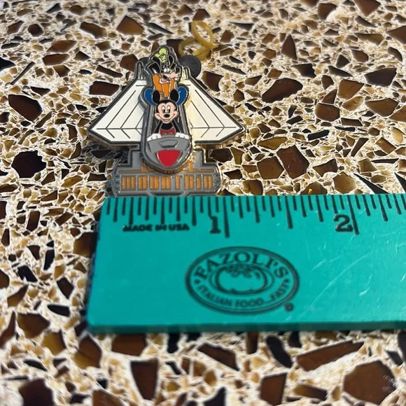 Disney Pin Mickey Mouse & Goofy Space Mountain Slider Pin 2008 - Picture 14 of 16